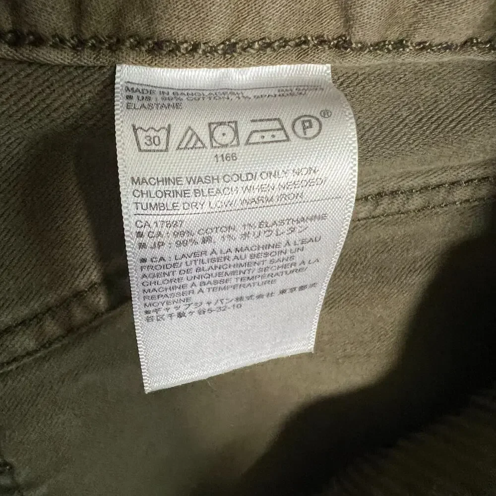 Banana Republic minor wear